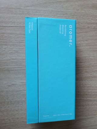 아로메르 리바이탈라이징 블루밍 앰플 10ml x 4ea — 5점을 준 리뷰어가 2021년 8월 올린 사용 사진