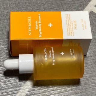 체르엠 스템앤셀 비타민 브라이트닝 에센스 30ml 1개 — 5점을 준 리뷰어가 2022년 3월 올린 사용 사진