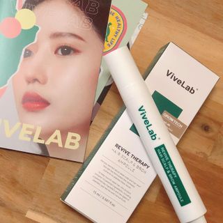 바이브랩 [탈모증상완화] 헤어라인 눈썹 두피앰플 — 4점을 준 리뷰어가 2022년 1월 올린 사용 사진