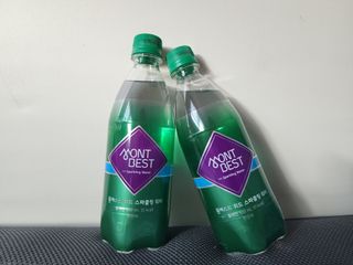 몽베스트 Montbest with Sparkling water Plain 20병 — 5점을 준 리뷰어가 2023년 2월 올린 사용 사진