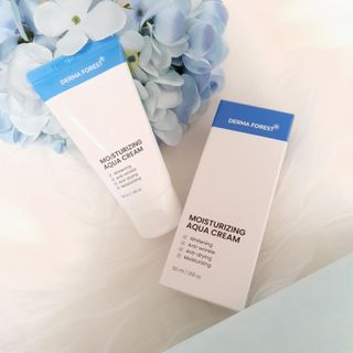 더마포레스트 모이스처라이징 아쿠아크림 / 수분크림 히알루론산 펩타이드 보습 미백 주름개선 — 5점을 준 리뷰어가 2021년 6월 올린 사용 사진