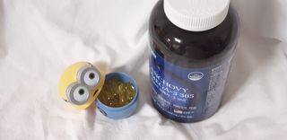 서울약사신협 Finepick_오메가365_1020mg x 365캡슐 — 5점을 준 리뷰어가 2021년 4월 올린 사용 사진