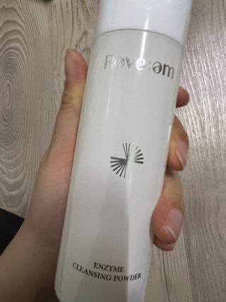 나우 [리브엠] 화해 1등 클렌징 파우더! 모공&피지 말끔순삭 — 5점을 준 리뷰어가 2023년 11월 올린 사용 사진