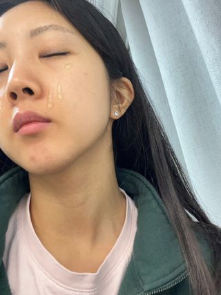 나우 [리브엠] 화해 1등 수분앰플 , 엑소코어 워터풀 텐션 앰플 — 5점을 준 리뷰어가 2024년 12월 올린 사용 사진