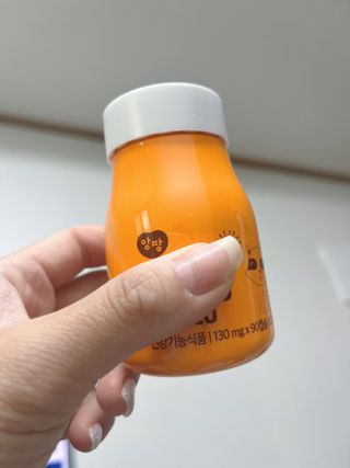 앙팡 츄어블 비타민D 1000 IU 130mg x 90정 — 5점을 준 리뷰어가 2022년 10월 올린 사용 사진