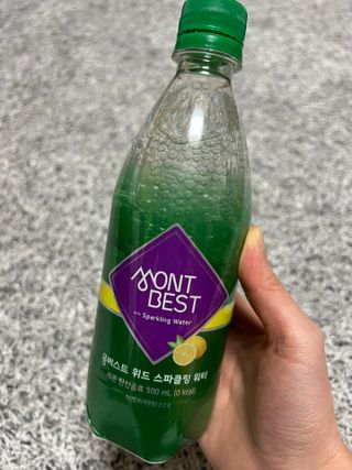 몽베스트 Montbest with Sparkling water Lemon OR Lime 20병(랜덤) — 5점을 준 리뷰어가 2023년 3월 올린 사용 사진