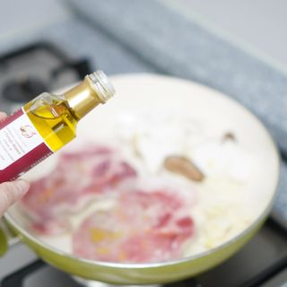 [딜리셔스코드] 타르투피 알레산드로 로시 트러플 소금 100g +트러플 오일 100ml set — 5점을 준 리뷰어가 2022년 5월 올린 사용 사진