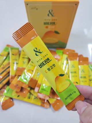 비타앤C 레몬맛, 망고맛 — 5점을 준 리뷰어가 2021년 5월 올린 사용 사진