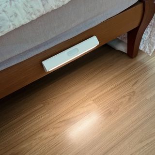 아카라 어두울 때 포근하게 감싸주는 스마트 무선 센서등(2SET) — 4점을 준 리뷰어가 2022년 4월 올린 사용 사진