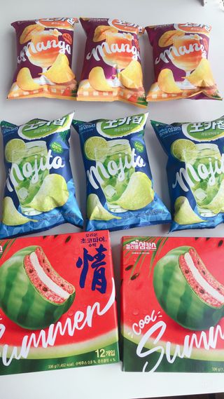 2022 오리온 여름한정판 초코파이 수박 / 포카칩 훌라망고맛 / 포카칩 라임모히또맛 — 4.5점을 준 리뷰어가 2022년 7월 올린 사용 사진