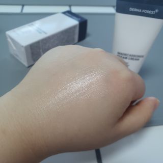 더마포레스트 마데카소사이드 리페어 크림 / 캐비아추출물 병풀추출물 시카케어 미백 주름개선 — 5점을 준 리뷰어가 2021년 6월 올린 사용 사진