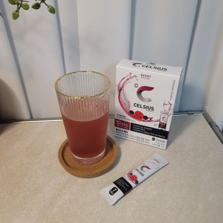 셀시어스 온더고 에너지 비타민 피트니스 드링크 파우더 (10sticks) 다이어트 음료 — 4.5점을 준 리뷰어가 2022년 5월 올린 사용 사진