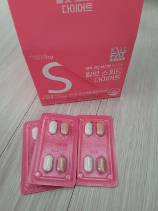 킬팻다이어트 킬팻 스피드 다이어트 [84 g / 700 mg x 120정] — 5점을 준 리뷰어가 2022년 6월 올린 사용 사진