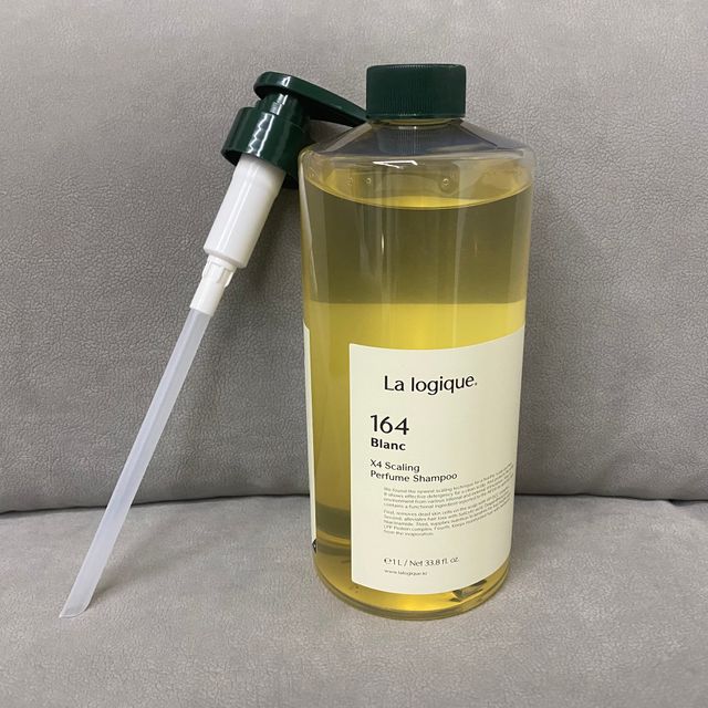 X4 스케일링 퍼퓸 샴푸 1,000mℓ 리뷰 사진