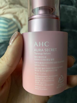 AHC 아우라 시크릿 톤업 벨벳 — 5점을 준 리뷰어가 2021년 4월 올린 사용 사진