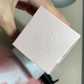 줄라이 모닝 _ JULY MORNING 줄라이모닝 하이드레이팅 퍼퓸드 바디앤핸드 에멀젼 — 3점을 준 리뷰어가 2021년 9월 올린 사용 사진
