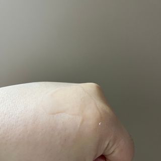 나우 [리브엠] 123억개 엑소좀으로 채운 눈부신 광채, 엑소코어 화이트닝 텐션 앰플 — 5점을 준 리뷰어가 2023년 7월 올린 사용 사진