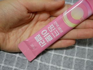 [인디닥터] 면역 생생 핑크 이뮨 젤리 — 5점을 준 리뷰어가 2022년 6월 올린 사용 사진