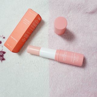 스킨큐어 산다화 카멜리아 안티 링클 멀티밤 — 4점을 준 리뷰어가 2022년 4월 올린 사용 사진