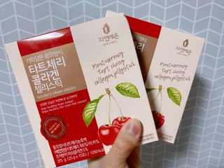 자연에온 가득담은 몽모랑시 타트체리 콜라겐 젤리스틱 — 5점을 준 리뷰어가 2020년 12월 올린 사용 사진