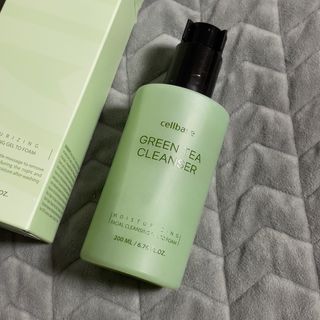 프리마인 메이크업과 들뜨는 각질까지 한방에 깐달걀로! 순하기까지한 셀베이스 그린티클렌저(200ml) — 5점을 준 리뷰어가 2023년 2월 올린 사용 사진