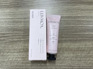 러브모아 향수 고체향수 승무원 고체향수 바르는 향수 니치향수 도손 우드세이지 앤 씨솔트 — 5점을 준 리뷰어가 2022년 11월 올린 사용 사진