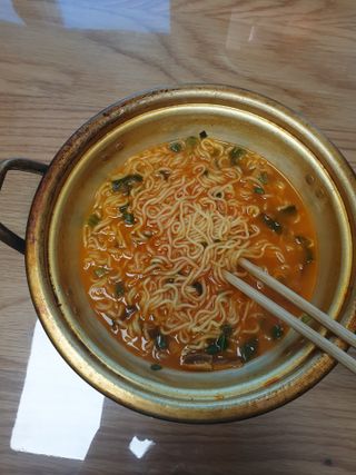 [풀무원] 자연은맛있다 정면, 백면, 홍면  세트 — 4점을 준 리뷰어가 2021년 4월 올린 사용 사진