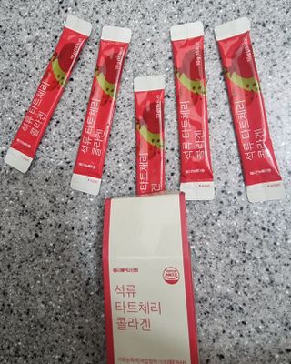 서울약사신협_석류 타트체리 콜라겐_10g x 30포 — 5점을 준 리뷰어가 2021년 8월 올린 사용 사진
