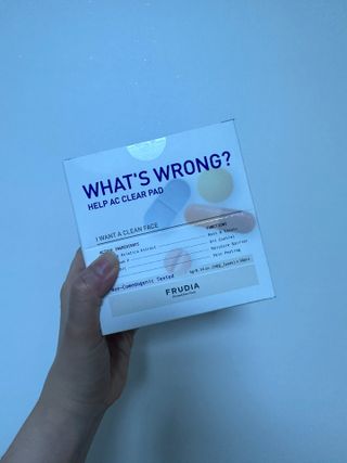 [후르디아] 화난피부 급속진정 AC 클리어 패드 (개별포장 50매) — 5점을 준 리뷰어가 2024년 4월 올린 사용 사진