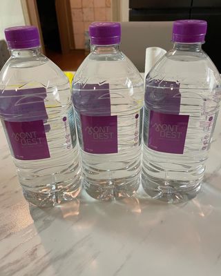 몽베스트 MONTBEST 1L 12입 — 5점을 준 리뷰어가 2022년 4월 올린 사용 사진