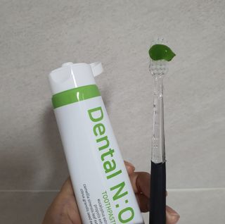 프리마인 유해균 뿐만 아니라 유익균까지 씻어내는 치약은 그만, 건강한 구강환경을 만드는 덴탈엔오 — 5점을 준 리뷰어가 2022년 12월 올린 사용 사진