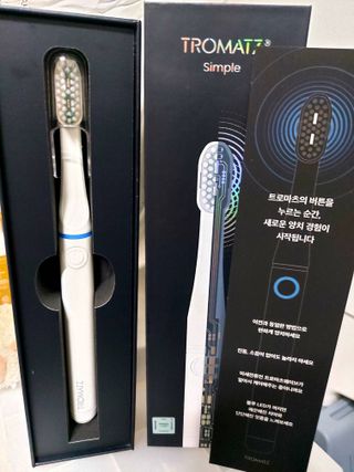 트로마츠 심플 미세전류 칫솔 — 4.5점을 준 리뷰어가 2022년 5월 올린 사용 사진