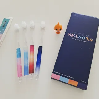 에브리모먼트 에브리 모먼트 칫솔 Every moment toothbrush — 5점을 준 리뷰어가 2022년 2월 올린 사용 사진