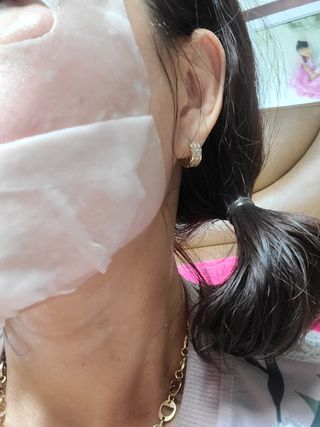 태그스킨 4스텝 주름개선 피부미백 영양 마스크팩 3개 세트(최신버전) — 4.5점을 준 리뷰어가 2022년 3월 올린 사용 사진