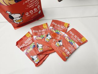 [푸디웜] 라포그  리얼인섹트 관절 저알러지 강아지 사료  1.2KG — 5점을 준 리뷰어가 2022년 8월 올린 사용 사진