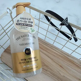 벨먼 내추럴스파 수분광채 스크럽 바디워시 600ml 5종 — 5점을 준 리뷰어가 2022년 5월 올린 사용 사진