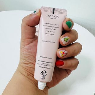 러브모아 향수 고체향수 승무원 고체향수 바르는 향수 니치향수 도손 우드세이지 앤 씨솔트 — 5점을 준 리뷰어가 2022년 12월 올린 사용 사진
