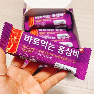 씨알푸드 건강기능식품 6년근 홍삼 함유, 바로먹는 홍삼바 30g 12개입 — 4.5점을 준 리뷰어가 2022년 3월 올린 사용 사진
