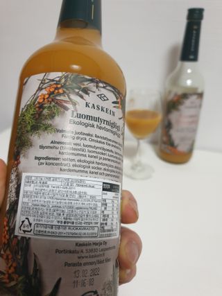 H365 [Kaskein Luomutyrniglögi] 핀란드 전통 무알콜 멀드와인 시벅톤 글로기 — 4점을 준 리뷰어가 2021년 4월 올린 사용 사진