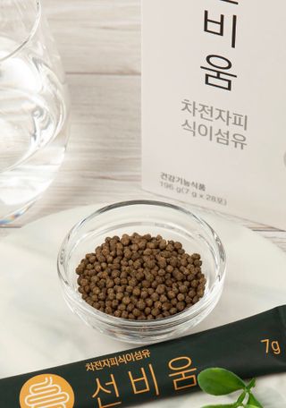 [뉴트릴렉스] 선비움 첨가물 없는 착한 차전자피 식이섬유  2박스 — 3.5점을 준 리뷰어가 2021년 8월 올린 사용 사진