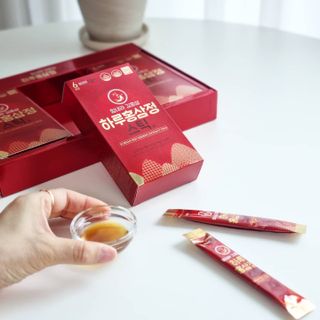 힘내라김홍삼 하루홍삼정스틱 10g x 30포 — 5점을 준 리뷰어가 2021년 5월 올린 사용 사진