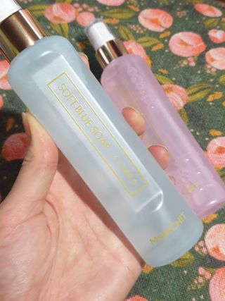 멈칫 X 최준 헤어 앤 바디미스트 소프트블루솝, 마젠타레이디 2종 — 5점을 준 리뷰어가 2021년 9월 올린 사용 사진