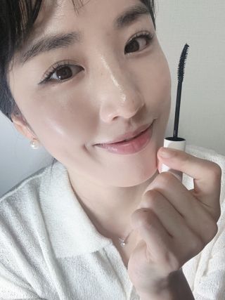 더소설 소설 블랙아이래쉬 세럼 10g(SOSEOL BLACK EYELASH SERUM 10g) — 4점을 준 리뷰어가 2023년 6월 올린 사용 사진
