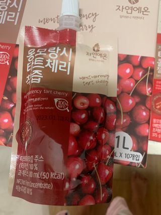 자연에온 몽모랑시 타트체리 3종 세트 구성 - 저분자콜라겐젤리, NFC 착즙주스 — 4점을 준 리뷰어가 2021년 7월 올린 사용 사진