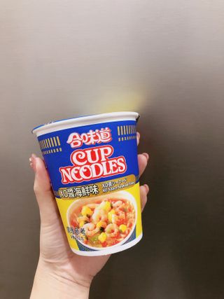 NISSIN 닛신 컵누들  4종 - 씨푸드오리지날, 씨푸드 스파이시, 씨푸드 커리, 씨푸드 XO소스 — 5점을 준 리뷰어가 2021년 10월 올린 사용 사진
