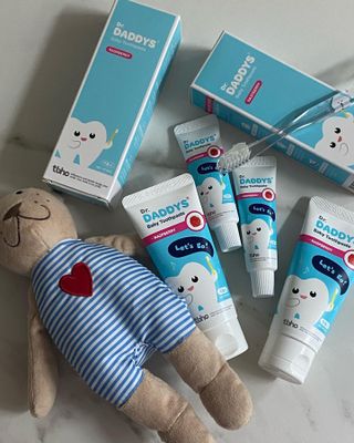 닥터데디스 안심무불소 베이비치약 60g + 여행용 미니 치약 15g — 5점을 준 리뷰어가 2022년 9월 올린 사용 사진