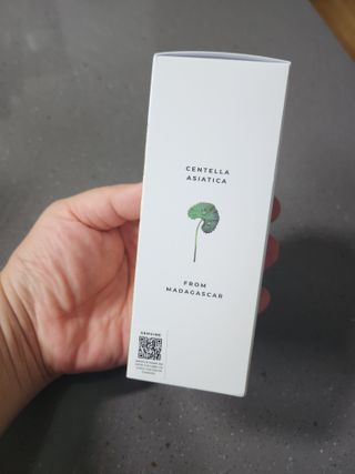 [스킨1004] 마다가스카르 센텔라 앰플 100ml — 5점을 준 리뷰어가 2024년 5월 올린 사용 사진