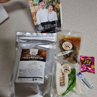 소담스퀘어 상암 통큰오리착한삼겹 1석3조수제양념돼지갈비 — 5점을 준 리뷰어가 2022년 12월 올린 사용 사진