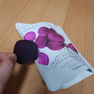 딜라이트 프로젝트 바삭한 원물칩 3종 고구마칩, 자색고구마칩, 느타리버섯칩 [총 6봉지] — 5점을 준 리뷰어가 2022년 3월 올린 사용 사진