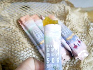 엘리샤코이 아임얼라이브 콤부차 콜라겐 506 스틱젤리 패션프루트 — 5점을 준 리뷰어가 2022년 8월 올린 사용 사진